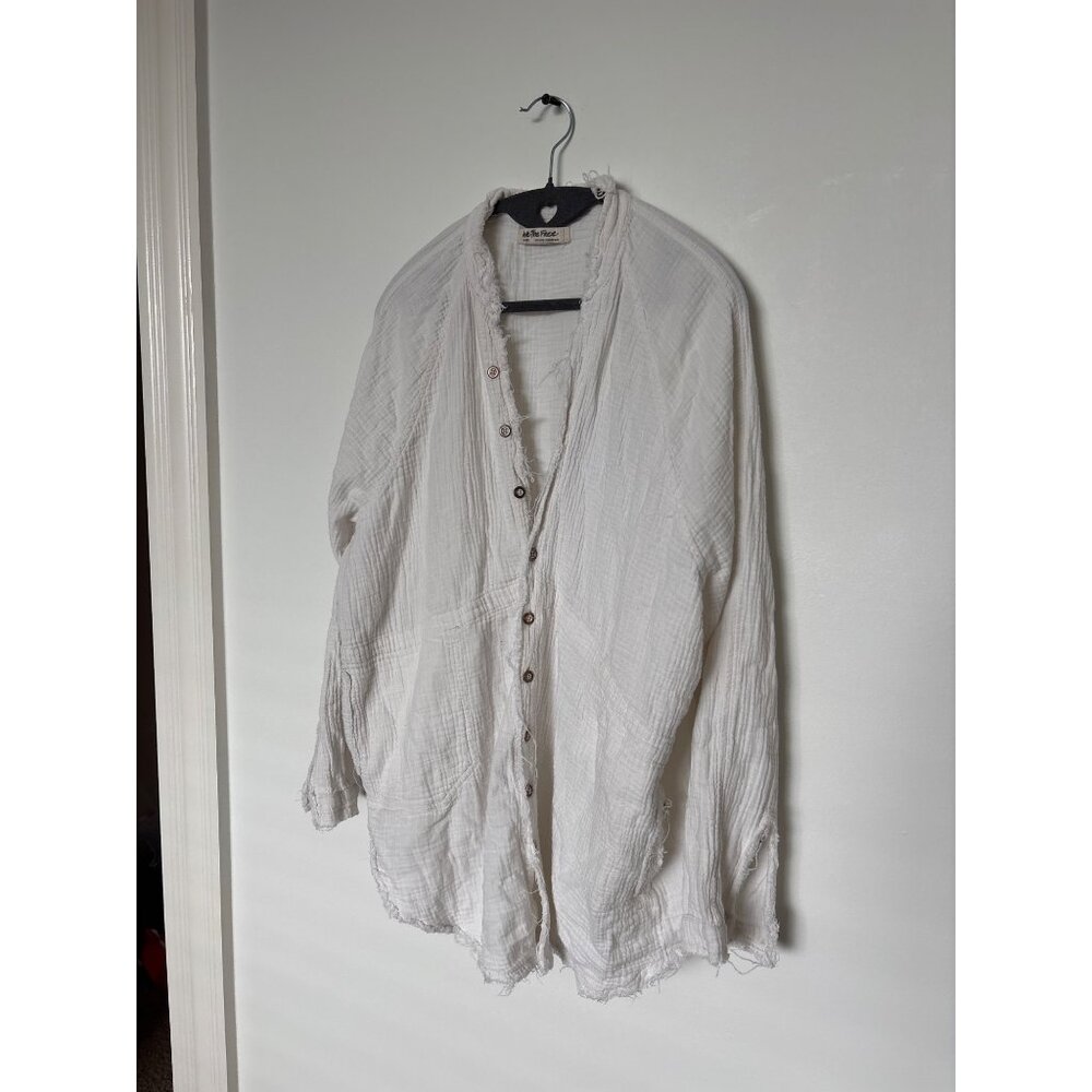 Free People Daydreamer White Textured Button-Down Top, lightly worn - Picture 1 of 5